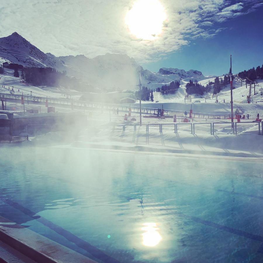 Plagne Bellecote - 5 Pers - Vue Pistes - Acces Piscine Chauffee Apartamento La Plagne Exterior foto